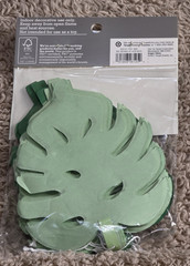 Spritz – Tropical Jungle Leaf Garland Backdrop – 7 Pieces – Party Supplies