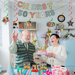Cheers to 50 Years Birthday Decorations for Women Men, Banner Centerpieces Hangi