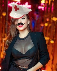18 Pcs Funny Photo Booth Props Adults Assorted Dress Up Costume Hats & Fun