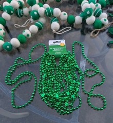 LOT ST PATRICK’S PARTY BANNERS GARLAND SHAMROCKS CLOVERLEAFS DECOR NECKLACES