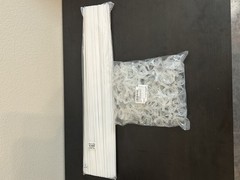 23” Plastic White Balloon Sticks with Clear Twist Cups reusable set