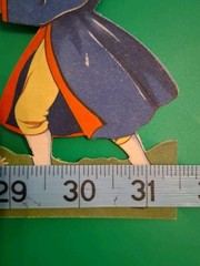 Swedish Dancing Couple Fold-Out Paper Row Table Decor