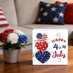 Festive 4th of July Decoration – Rustic Wooden Sign with Heart Design, 5.9 Inch