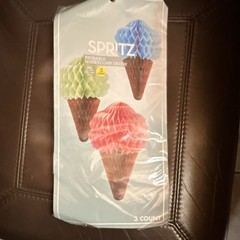 Spritz Reusable Honeycomb Ice Cream Cone Party Décor Multicolor 12″ 3 Count