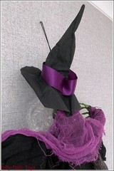 Animated Witch Hanging Halloween Decoration Light Up Sound Movement Moving Arms