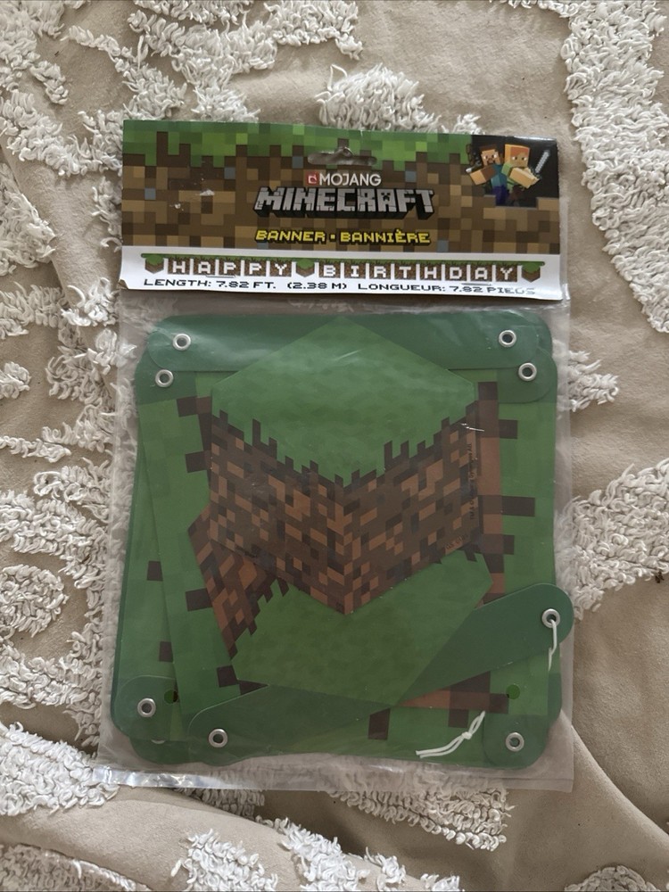 Brand New Mojang Minecraft Birthday Banner Party 7.82 Ft Lot of 4