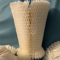 New Westminster Bells Tissue Honeycomb Decoration Various Sizes Lot of 4 Pieces