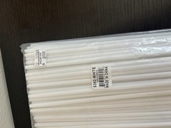 23” Plastic White Balloon Sticks with Clear Twist Cups reusable set