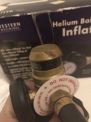 Western Westwinds RPB-6HG Helium Balloon Inflator With Gauge Handtight