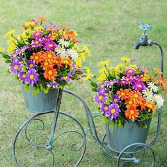 5 Pcs Lifelike Plastic Daisy Bouquet for Outdoor Patio Garden Home Decor