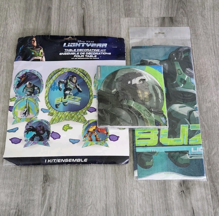 Disney Pixar Toy Story Buzz Lightyear Birthday Party Decorations Lot NEW