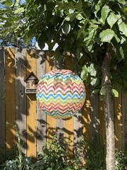 *Rare* Jonathan Adler Paper Lanterns Chevron print – Set of 8