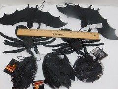 Halloween Spiders Bats Roaches Big Decorations