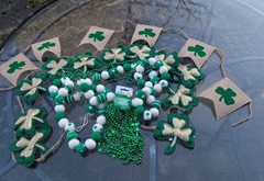 LOT ST PATRICK’S PARTY BANNERS GARLAND SHAMROCKS CLOVERLEAFS DECOR NECKLACES