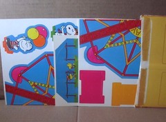 PEANUTS unused centerpiece Charles Schultz vtg Snoopy 1965 decor Ferris Wheel