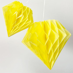 Yellow Honeycomb Decor Kit – 20 Pcs Tissue Paper Balls for Events and Nurseries