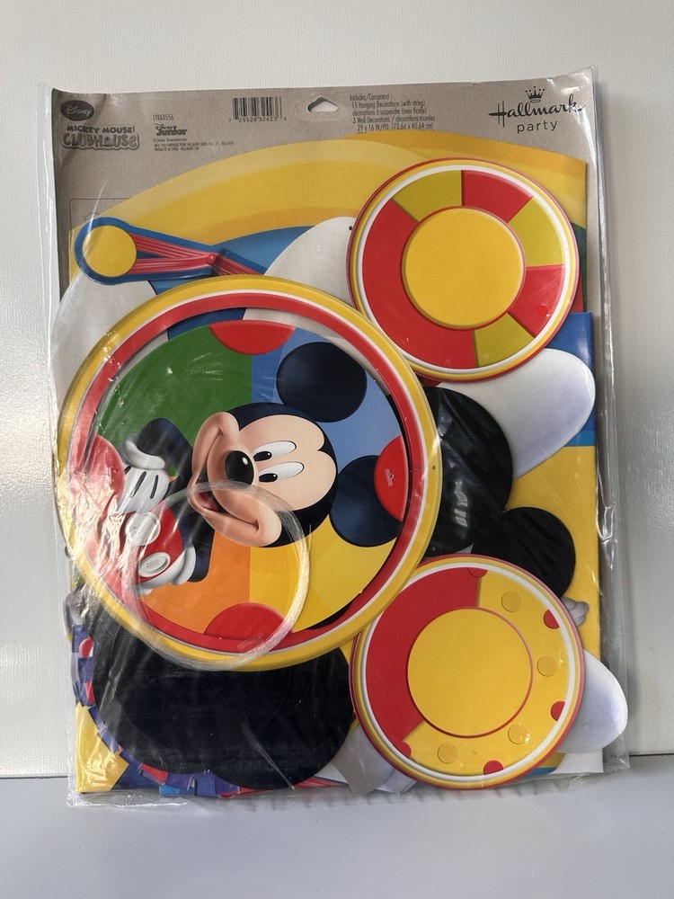 Mickey Mouse Clubhouse Room Transformation Kit manufactured by Hallmark Party