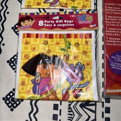 Y2K 2008 Nick Jr Dora The Explorer Party Supplies Kit Sets & Treat Bags