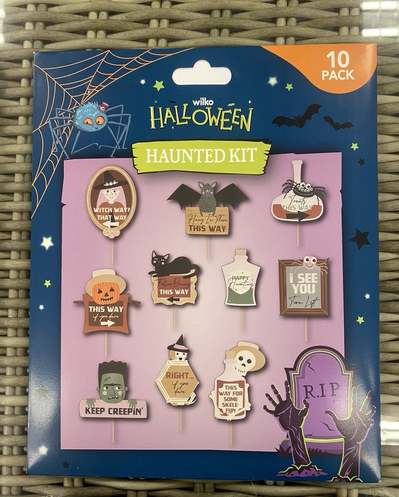 Halloween Home Decoration haunted set kit 10 pack signs