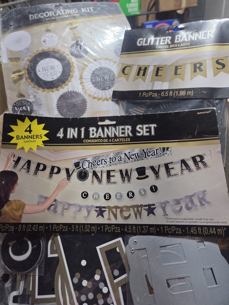 New Years Party Decorations Set Of 3 Pkgs Streamers Lanterns Paper Fans Blk Gold