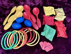 Carnival birthday party supplies – Spoon & egg race 9 count, 5” ring toss 10