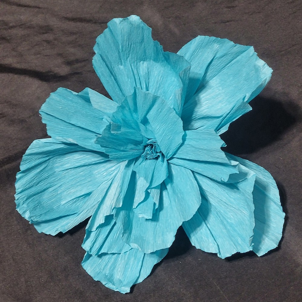 Bearingshui Crepe Paper Sky Blue 3D Wall Flower Party Decor Set Of 9 w/ Adhesive