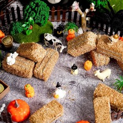 12 PCS Mini Hay Bales Miniature Decoration Small Straw 2.6×1.2×1.2 Inch