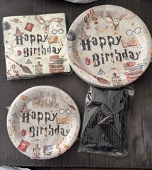 Harry Potter Theme Happy Birthday Supplies 100 Piece 25 Guests