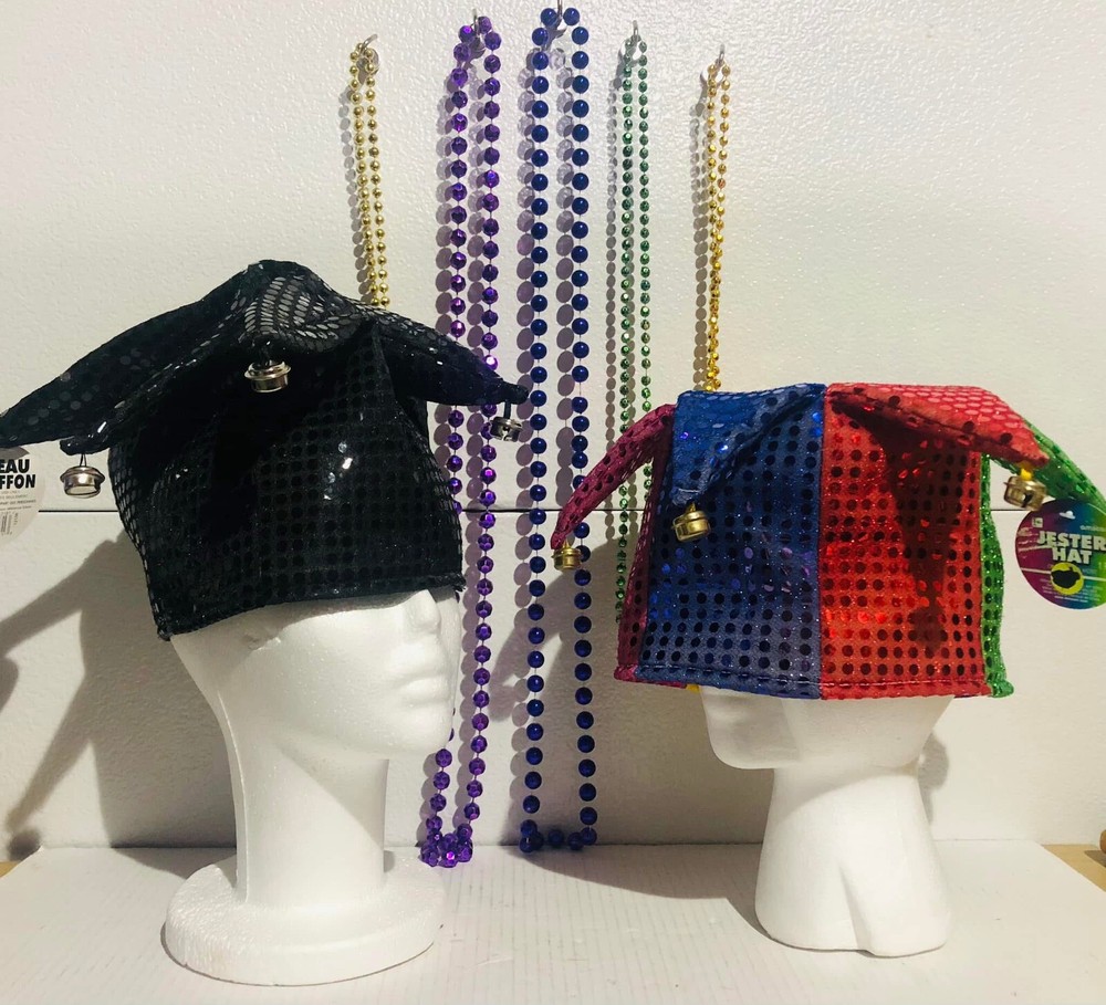Mardi Gras Kit (2) Jester Hats (5) Beads One Size Fits Most