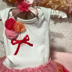 Balloon Theme Centerpiece For Baby Shower, Birthday, Keepsake Outfit-Unique