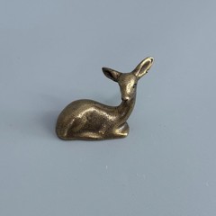 Lcxyufly Figurines of Common Metal, Miniatures Copper Lying Sika Deer Figurine