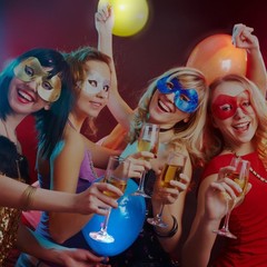 LED Balloons Flashing, 32 Pack, 8 Colors Light Up Balloons, Lasts 12-24 Hours…