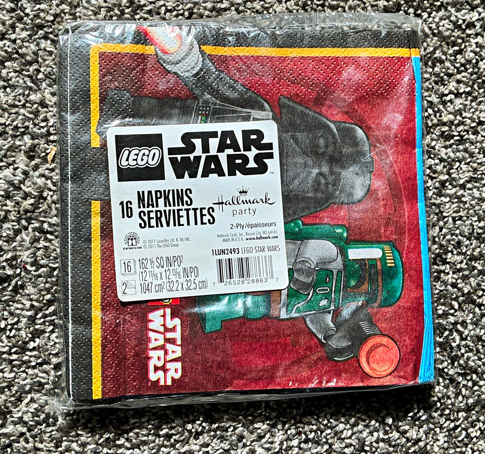 Hallmark LEGO Star Wars Birthday 16 Napkins Banner Cutouts Darth Vader Yoda