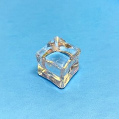 25 Pcs 18mm Acrylic Fake Ice Cubes Clear Ice Rock Crystals Photo Props Reusable