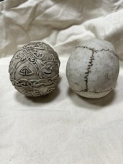 Resin Skulls Halloween Creepy Rhinestone Eyes Lot Of Two