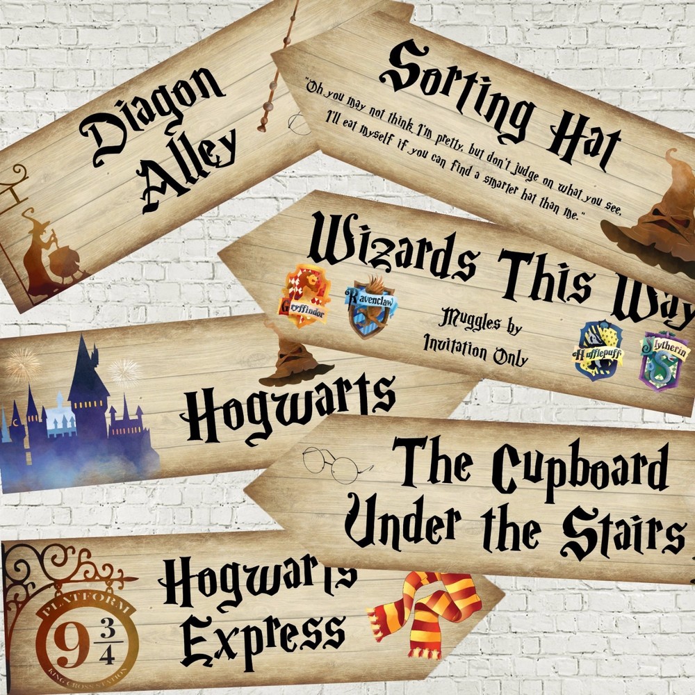 6 School of Magic Wizards Party Decoration Arrow Signs