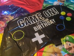 Super Mario Bros Birthday Supplies 12 MylarBalloons 10 Plates Napkins 2 Tableclo