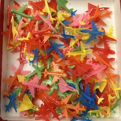Large Lot Vintage Mini Airplanes Jets 100 Red Blue Green Pink Etc Hong Kong