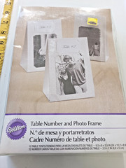 Table reservation picture frames(3) reserve with photo