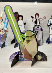 10 piece party Star Wars characters stand-up table centerpieces set