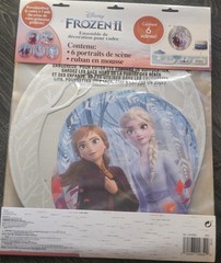 Frozen 2 Frame and Cutout Decorating Kit