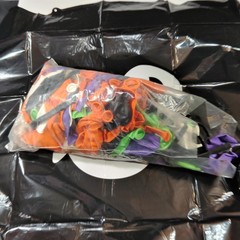 159‑PC Halloween Balloon Kit – Bat Balloon, Tape, Glue, Tie Tool & Instructions