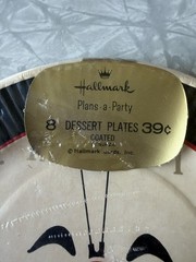 NOS Vintage New Year’s Paper Plates Hallmark Plans A Party Shrink Wrapped