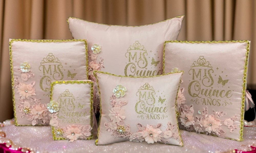 NEW! 5 piece Custom Quinceanera package with Floral Themed