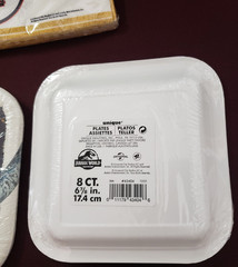 Jurassic World Dinosaurs Universal Studios Paper Plates Napkins Party