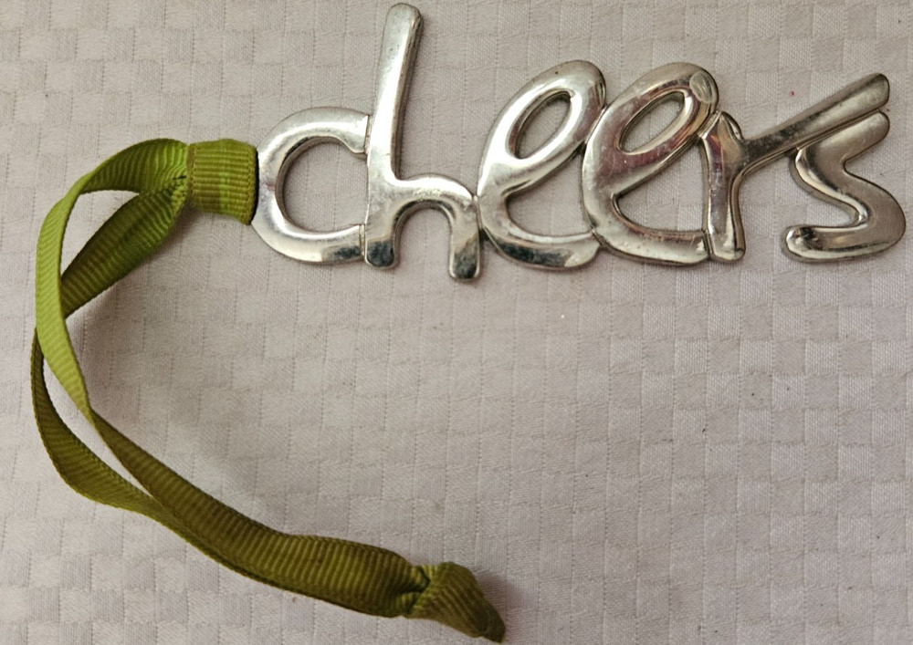 Silver Cursive Letter Balloon «Cheers»