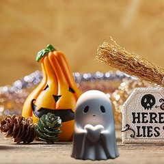 Middle Finger Cute Ghost Statue Scary Ghost Figurines Halloween Decorations JQ