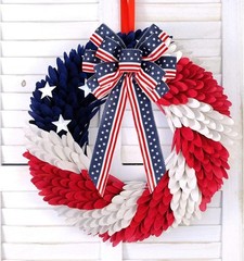 Outdoor Independence Day Bows