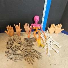 Bag of 26 Bones, Hands, and Skeleton Plastic/Rubber Halloween Decorations
