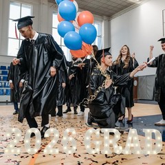 Grad 2026: 8 Bright LED Marquee Letters – Perfect for Graduation Celebrations!
